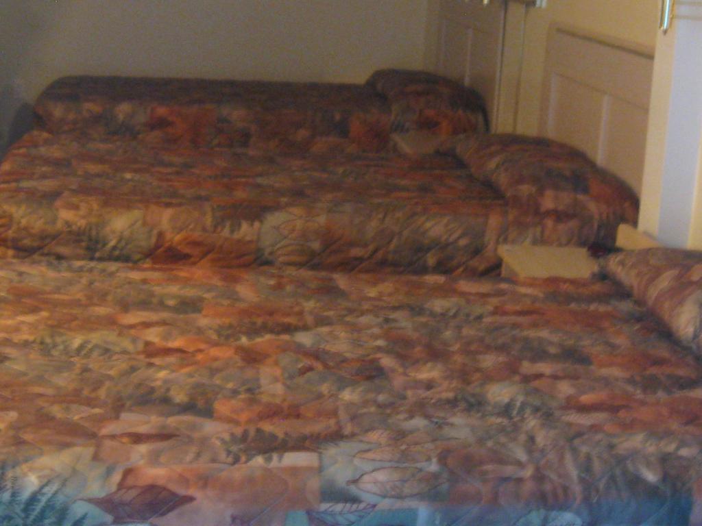 Fort Sidney Inn Room photo